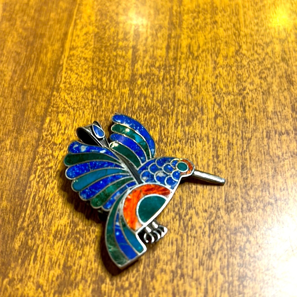 Hummingbird pendant/brooch 950 inlay of natural stone